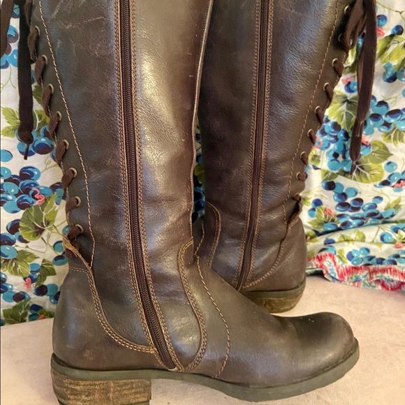 Krisper boots - Picture 3 of 3